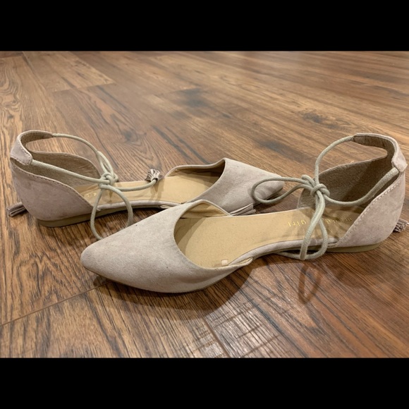 Steve Madden flats - Picture 2 of 4